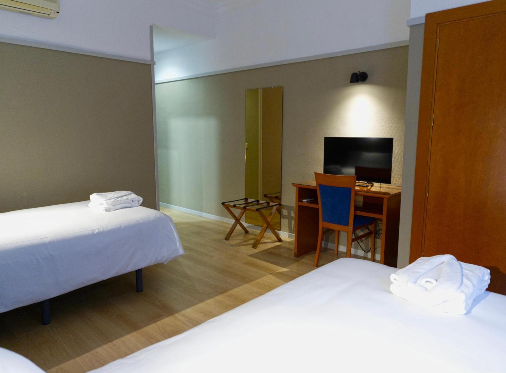Hotel Ciudad Del Sol Écija Eksteriør bilde